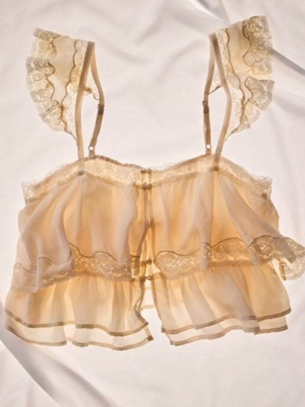 Free People How Sweet It Is Cami Ivory Ruffle Lace Top NWT Medium - Picture 2 of 5